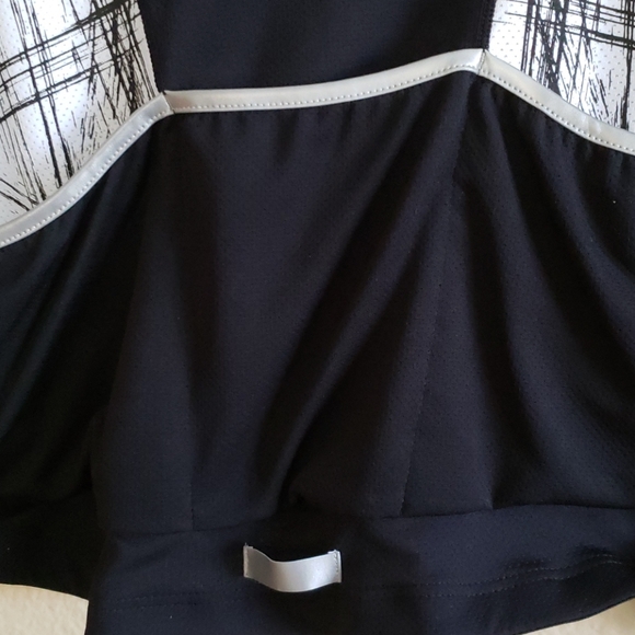 Performance Bicycle Pullover. - Picture 6 of 7